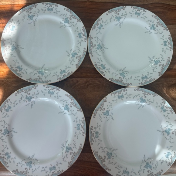 Imperial China Seville Pattern Dinner Plate lot of 4 shabby chic cottagecore - Picture 1 of 3